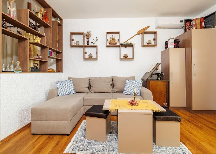 Romantisches Studio-apartment Nur 650 Meter Zum Mit Meerblick, Fitnessraum Apartamento Crikvenica