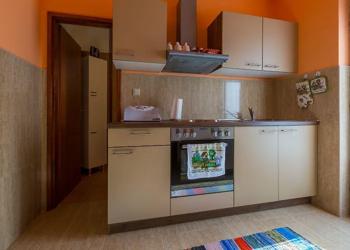 Romantisches Studio-apartment Nur 650 Meter Zum Mit Meerblick, Fitnessraum *