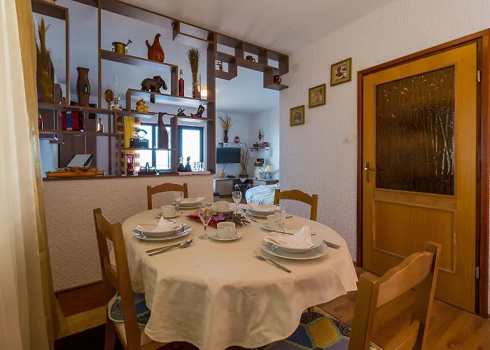 Romantisches Studio-apartment Nur 650 Meter Zum Mit Meerblick, Fitnessraum