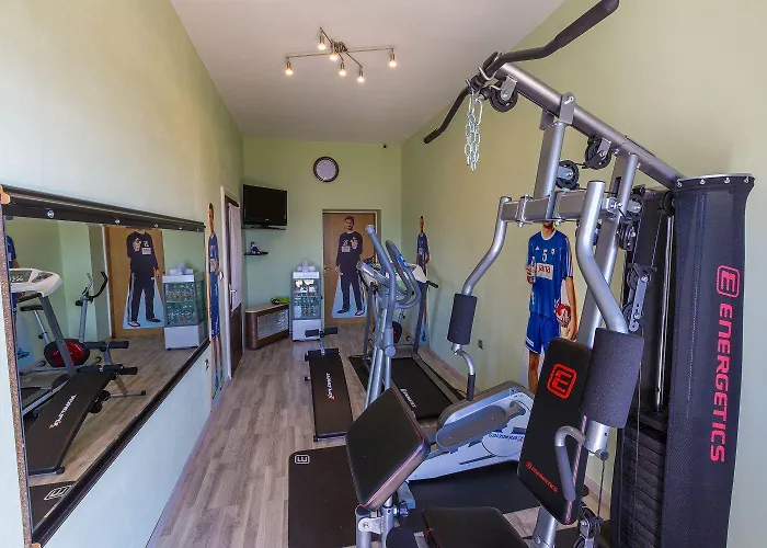 Romantisches Studio-apartment Nur 650 Meter Zum Mit Meerblick, Fitnessraum Apartamento Crikvenica