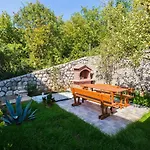 Romantisches Studio-apartment Nur 650 Meter Zum Mit Meerblick, Fitnessraum Apartment Crikvenica