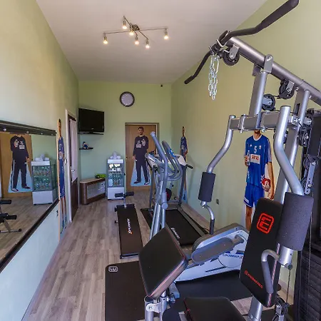Romantisches Studio-apartment Nur 650 Meter Zum Mit Meerblick, Fitnessraum Apartment Crikvenica