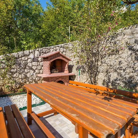 Romantisches Studio-apartment Nur 650 Meter Zum Mit Meerblick, Fitnessraum Apartment Crikvenica